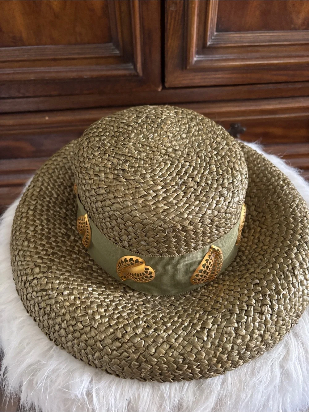 Vintage Eric Javits Green straw hat with gold leaf detail - Picture 5 of 16